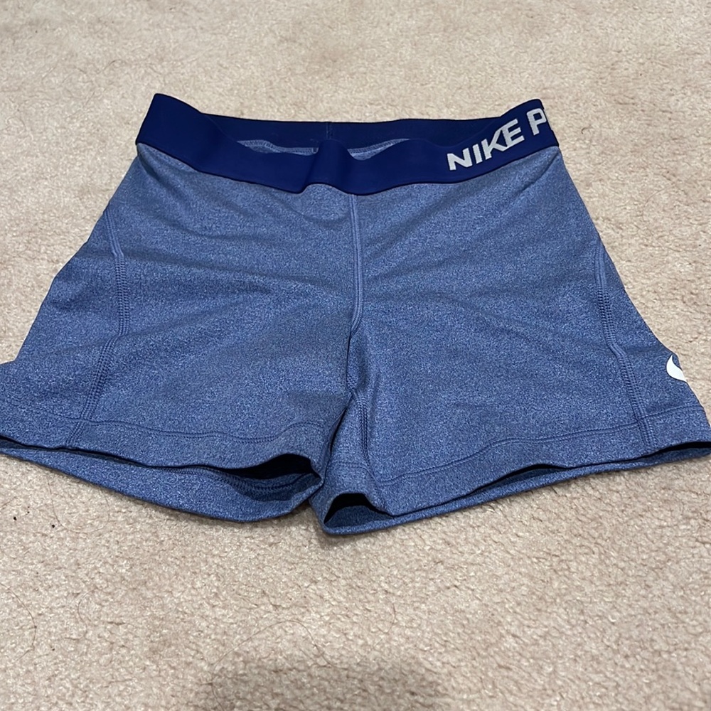 Nike - Blue workout shorts